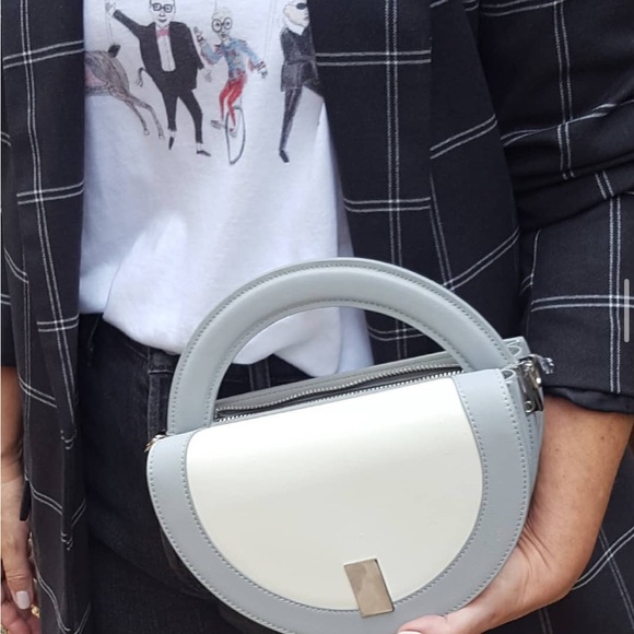 Mini Purse - Picture 5 of 7